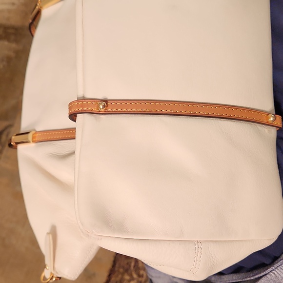 Handbag - Picture 8 of 9